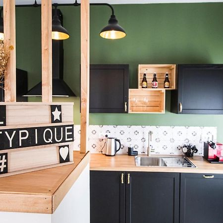 L'Atypique, Charmante Maison Avec Jardin Clos 阿姆博斯 外观 照片