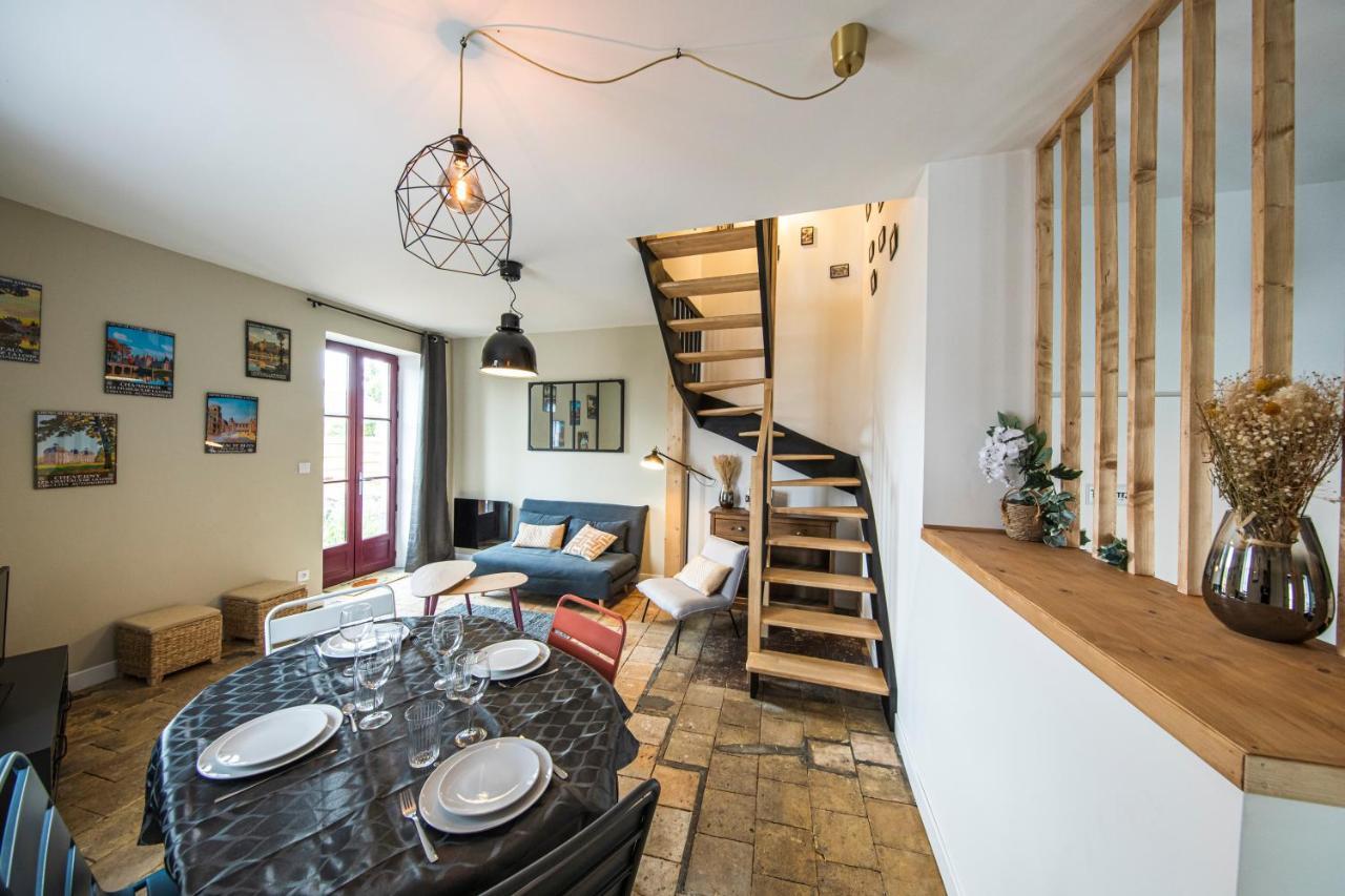 L'Atypique, Charmante Maison Avec Jardin Clos 阿姆博斯 外观 照片