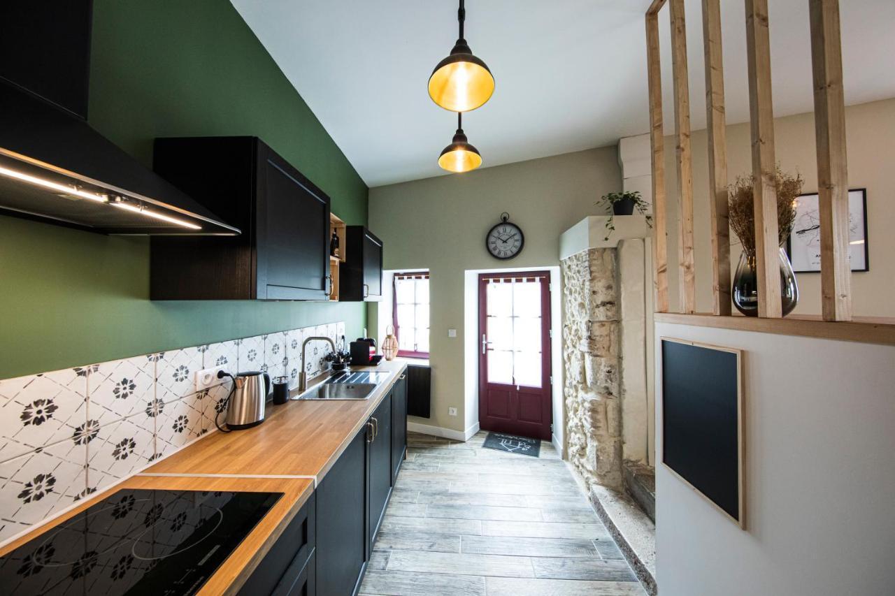 L'Atypique, Charmante Maison Avec Jardin Clos 阿姆博斯 外观 照片